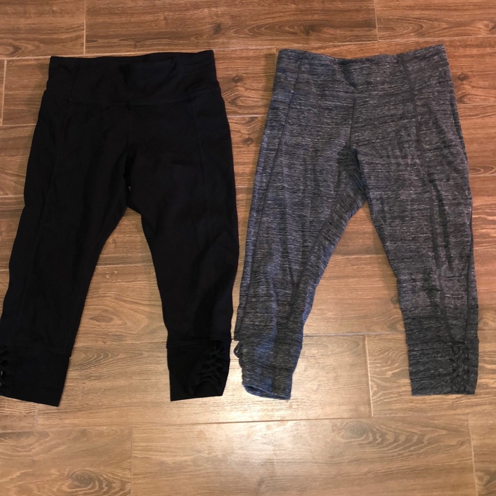 2 Calvin Klein mid calf cutoff leggings
